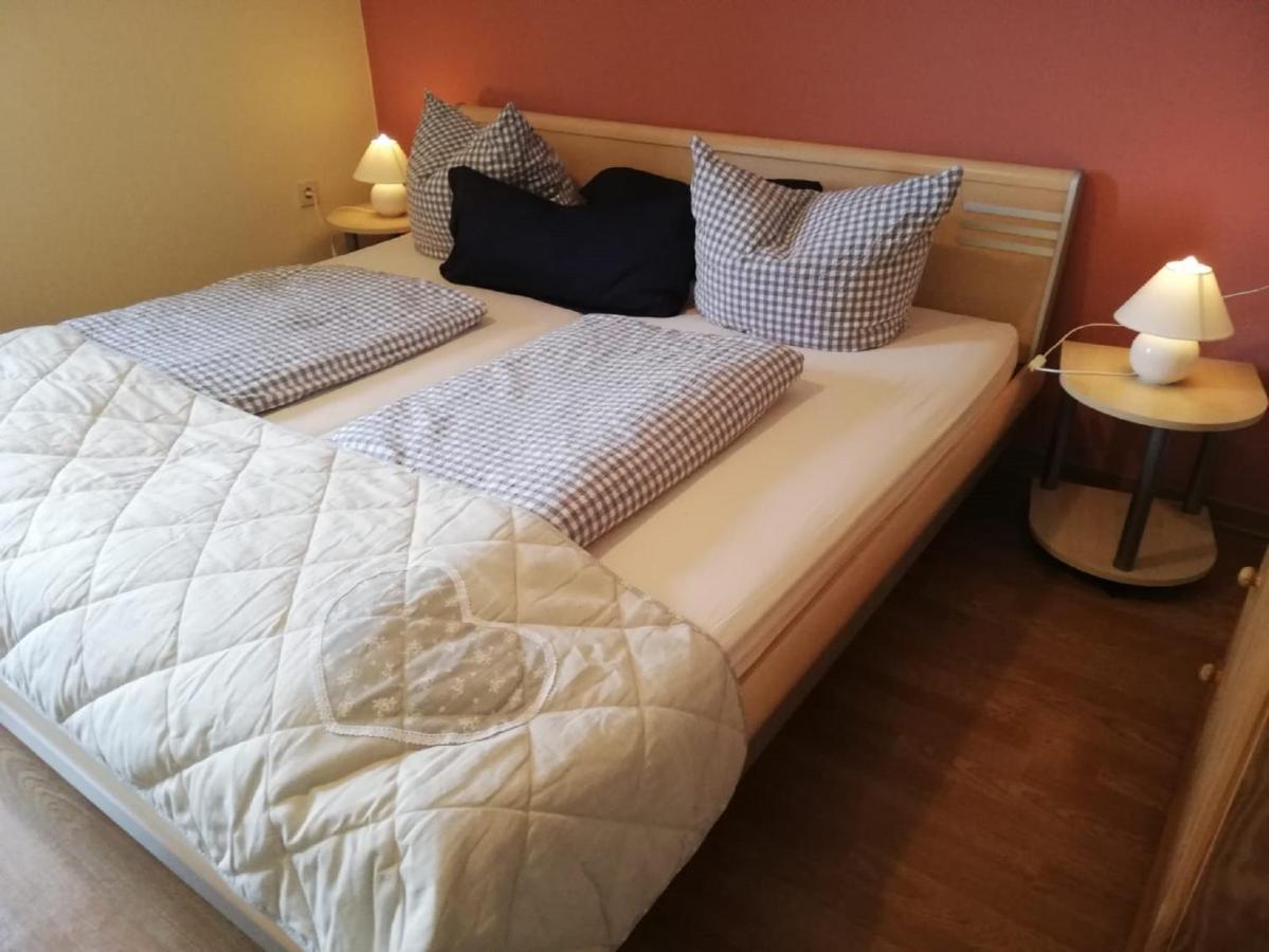 Ferienwohnung Haus Silvia ฟลาดุงเงน ภายนอก รูปภาพ